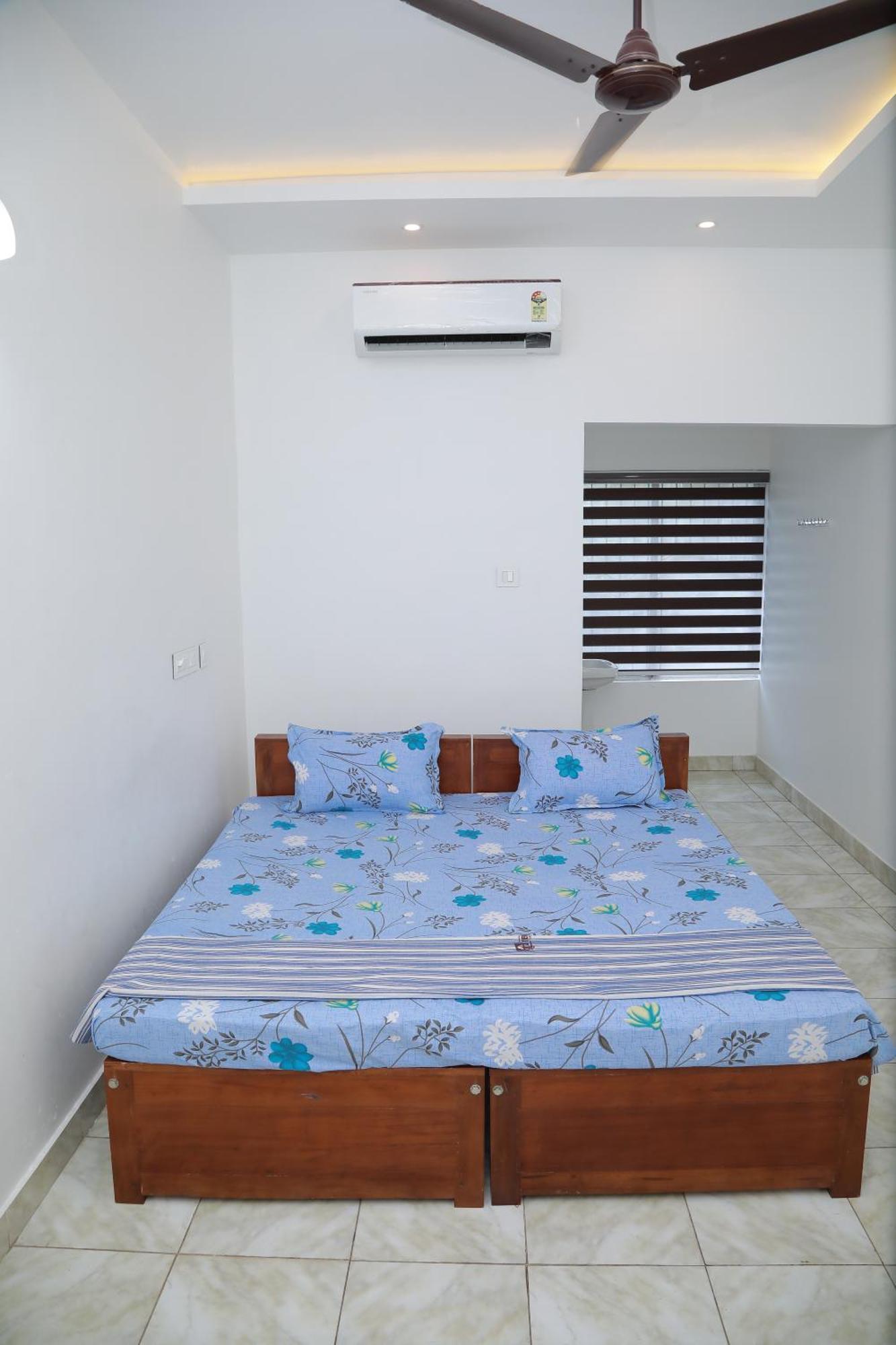 Thekkumpuram Tourist Home Malappuram Exterior photo