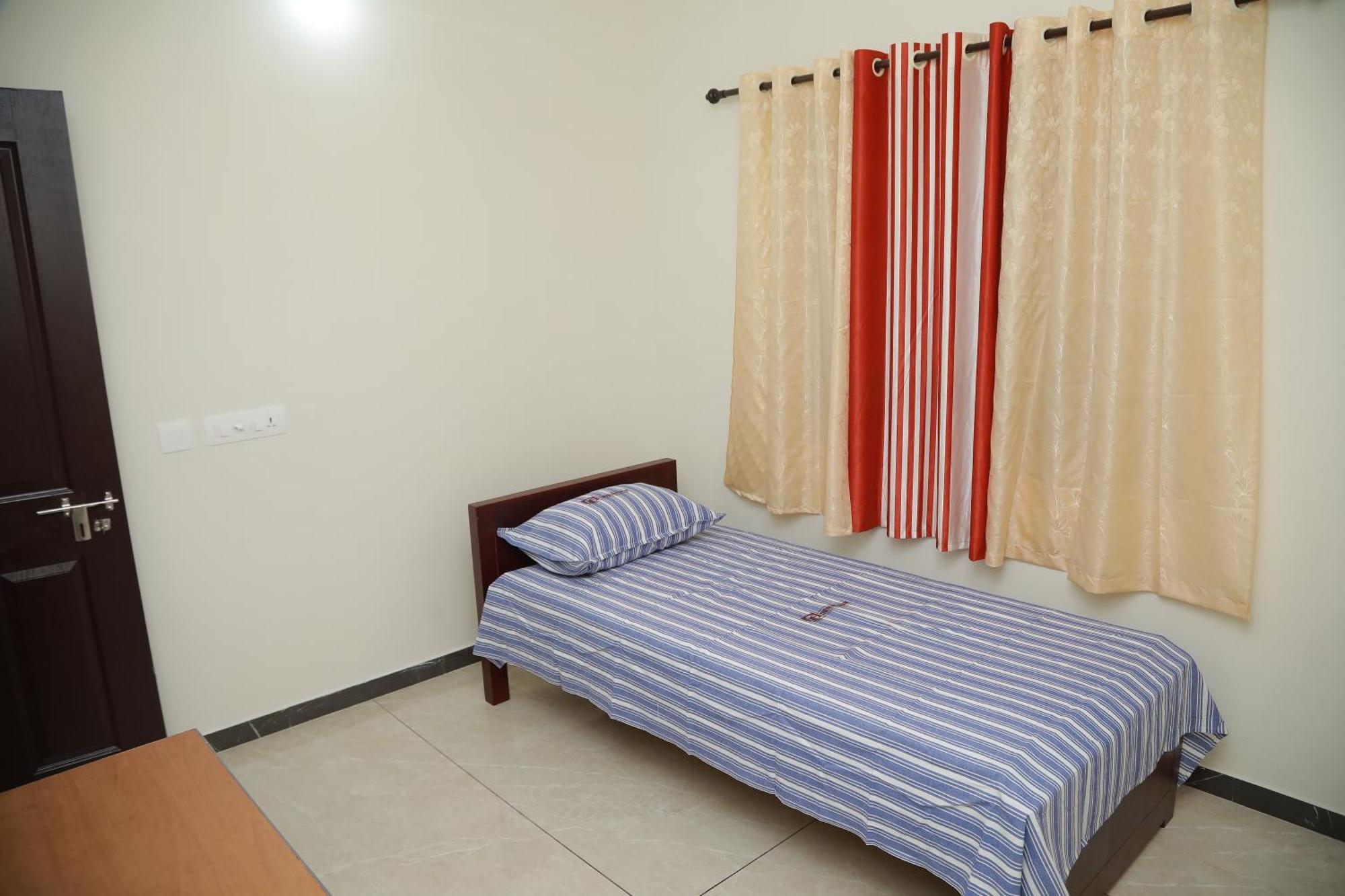 Thekkumpuram Tourist Home Malappuram Exterior photo