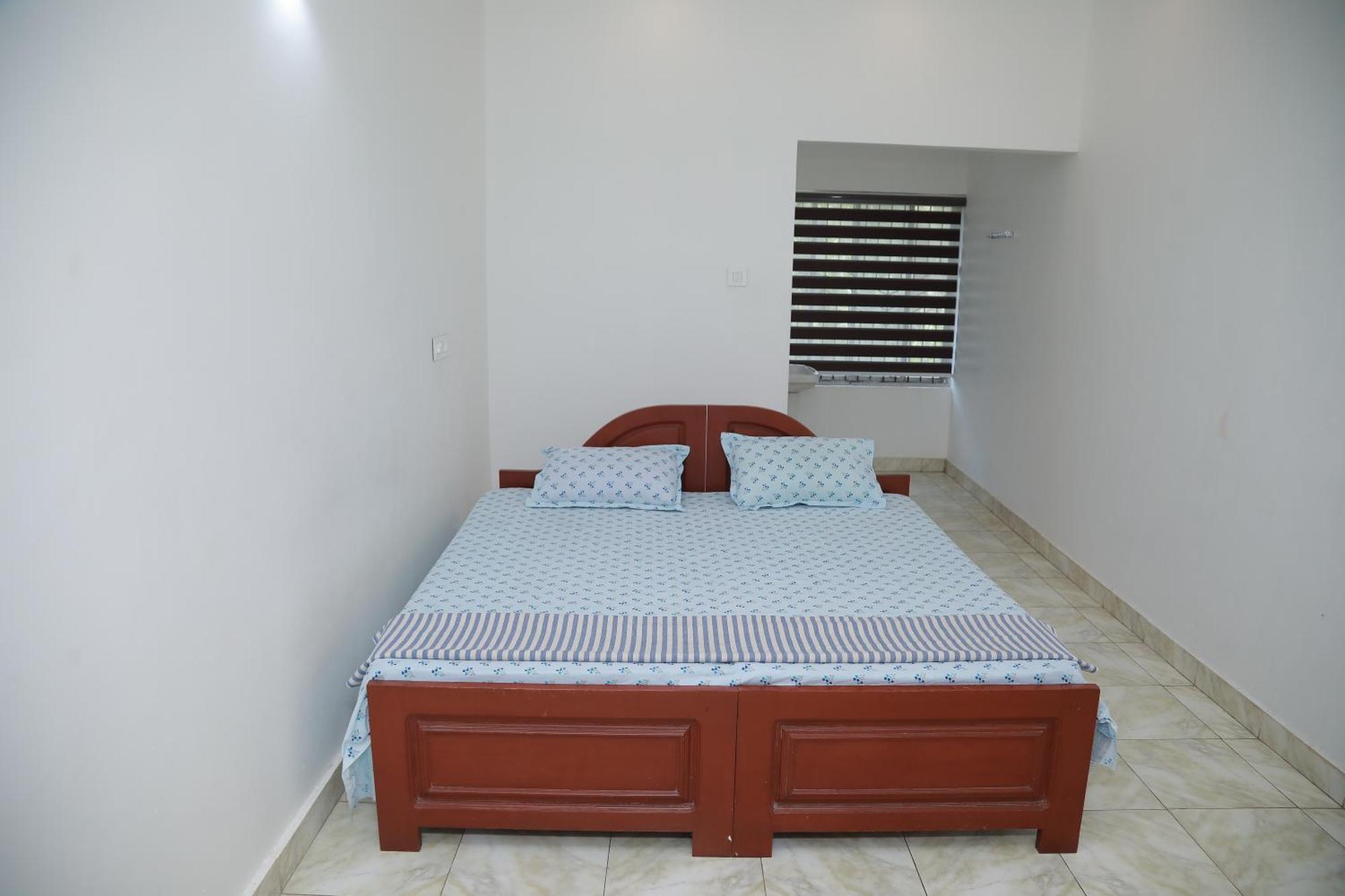 Thekkumpuram Tourist Home Malappuram Exterior photo